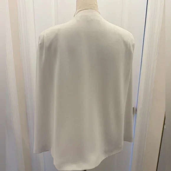 ZARA WHITE CAPE BLAZER MEDIUM - Picture 3 of 11